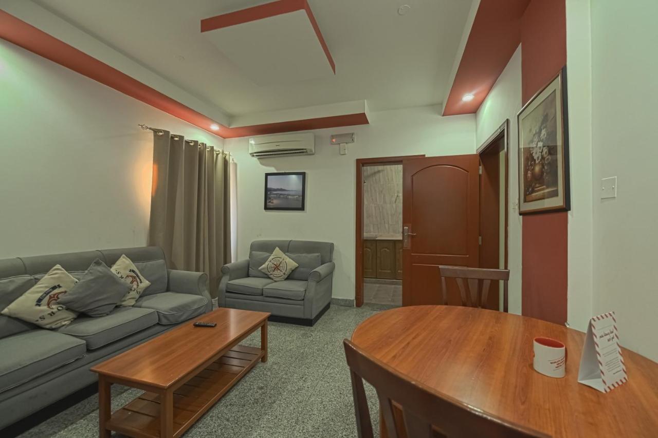 Platinium Hotel Apartments Seeb Exterior photo